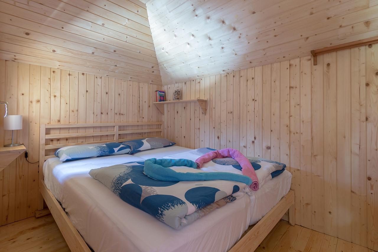 Chalet Gorenjka - Velika Planina オスレンドネスロヴェンスカ エクステリア 写真