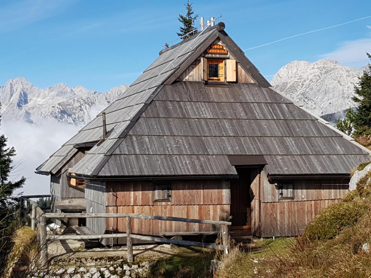 Chalet Gorenjka - Velika Planina オスレンドネスロヴェンスカ エクステリア 写真